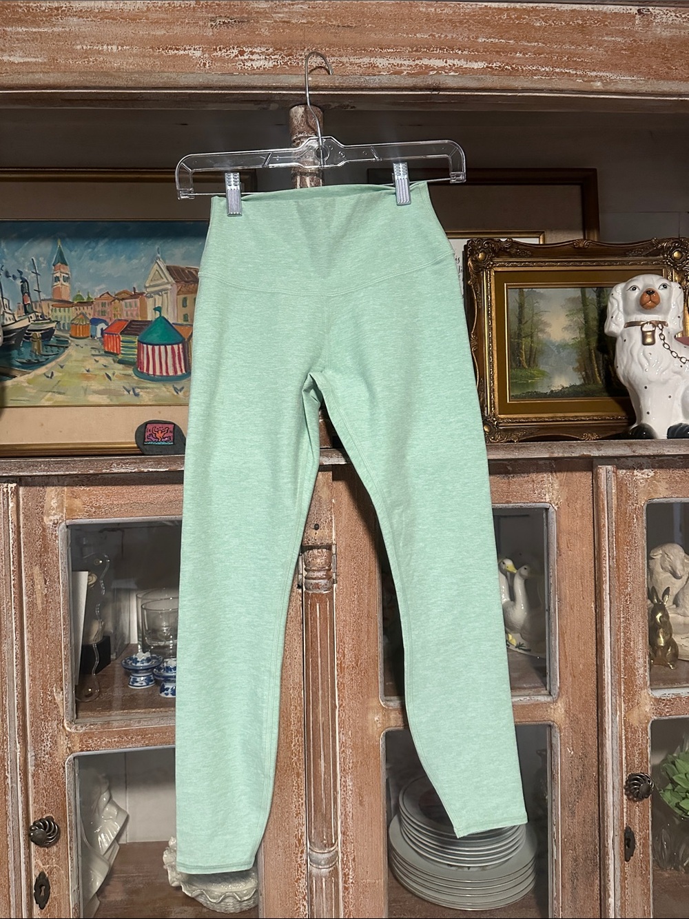 ALO Yoga Mint Green Leggings - Seamless Active Bottoms - Picture 4 of 5